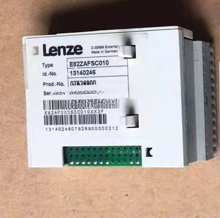 Lenze E82ZAFSC100 SÉRIE INVERSOR 8200 ACESSÓRIOS DE VECTOR STANDARD I/O PT NOVO