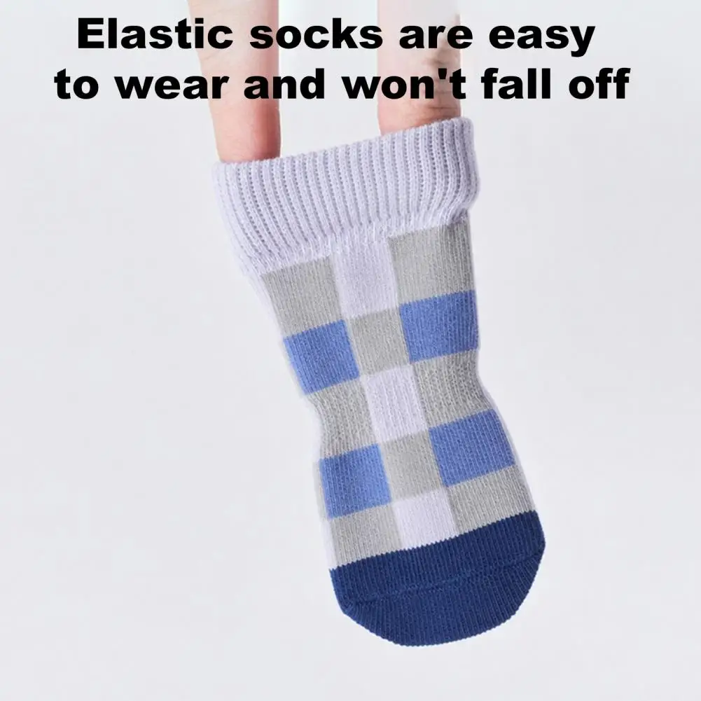 Anti-slip Paw Protectors for Dogs Plaid Pattern Pet Socks 4pcs Plaid Dog Socks with Adjustable Straps Anti-slip Pet for Indoor