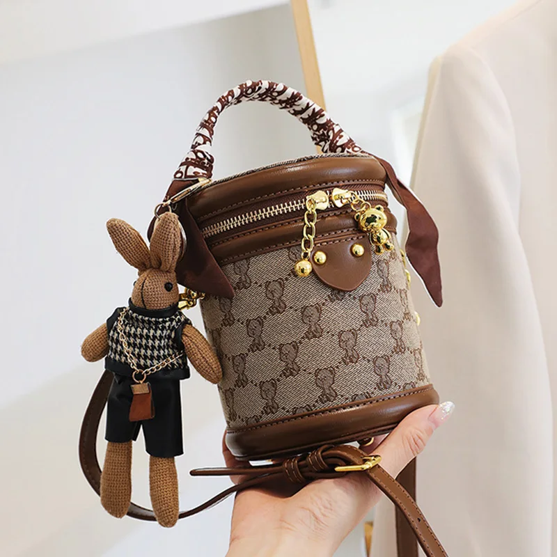 Beibaobao 2024 New Water Bucket Bag Small Bag Women's Summer Trendy Fashion Crossbody Women's Bag Small cylindrical bag