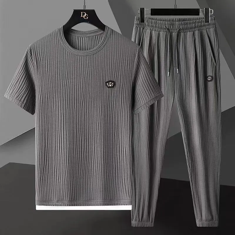 2023 Summer New Men\'s Classic Fashion Solid Color Short Sleeve T-Shirt Two-Piece Men\'s Casual High-Quality Sports Suit