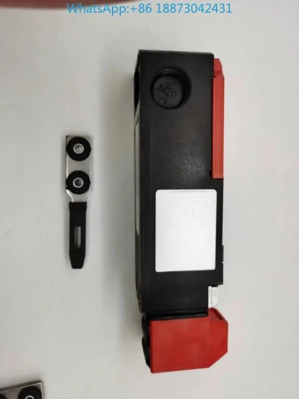 New original 6018119045 b-ornstein safety switch SLK-F-UC-55-R1-A0-L0-0 1PCS