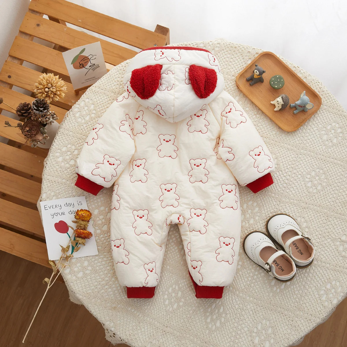 IYEAL طفل عيد الميلاد سميكة القطن رومبير بيبي بوي فتاة السنة الجديدة بذلة شتاء موضة جديدة الدافئة مقنعين بذلة