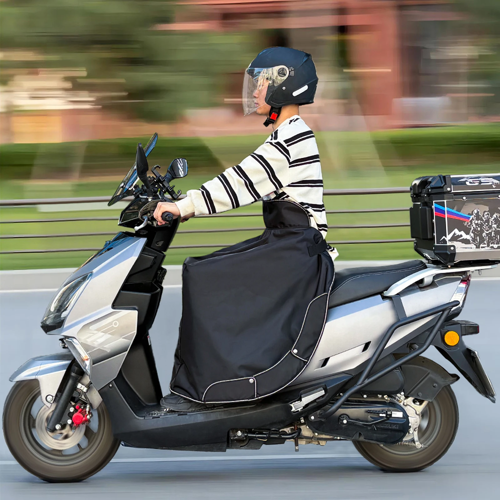 

Universal Scooter Leg Cover Windproof Warmer Apron Leg Protector Legs Blanket Rain Cover for Scooter Electric Cars Motorcycle