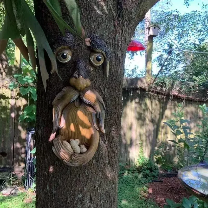 

Tree Monster Bird Feeder - Unique Tree Bark Decoration, Outdoor Garden Ornament, Creative Wildlife Feeding Station