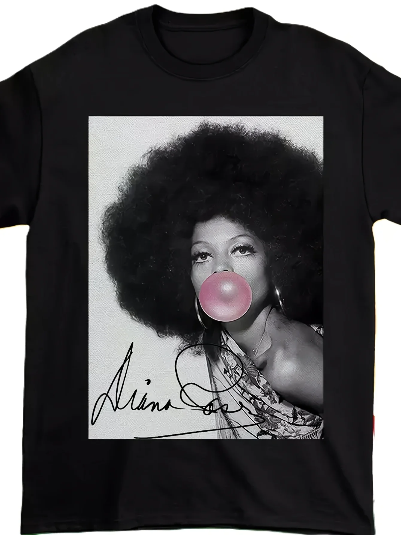 Men's & Women's Dianna Ross Iconic Signature Print T-Shirt - 100% Cotton Soft Round Neck Tee Suitable for All-Season Casual Wear, Machine Washable, Perfect Gift for Fans, Daily Wear & Christmas Present (Unisex Apparel)