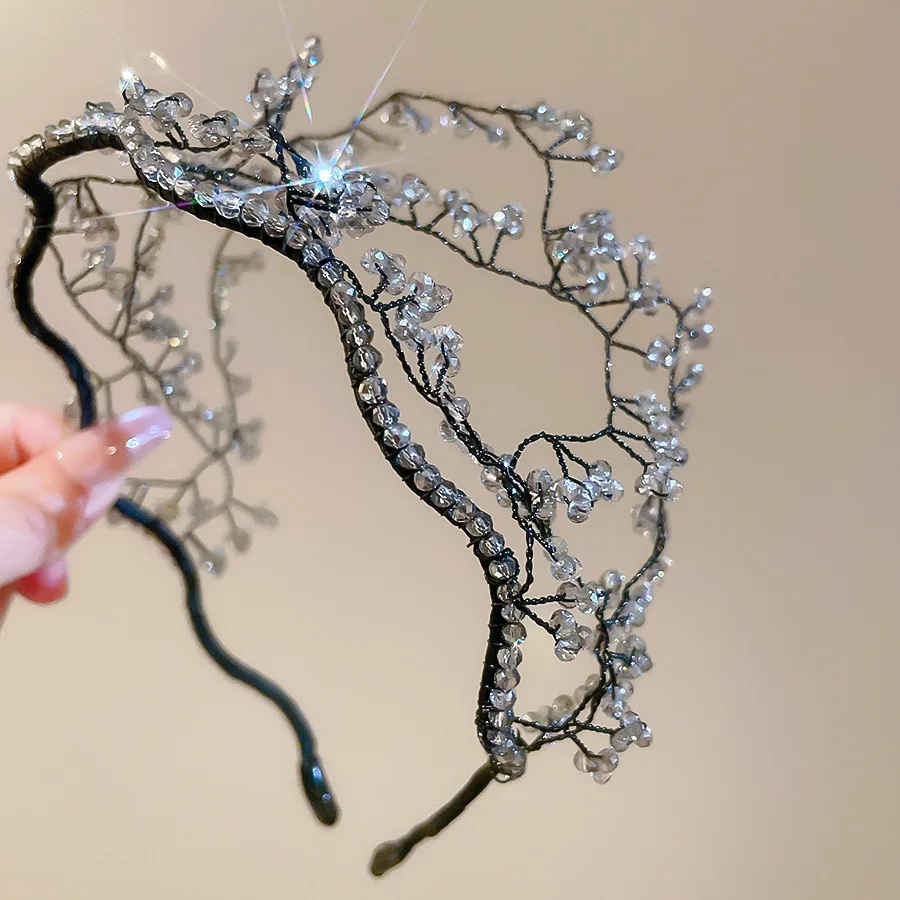 

Elegant Luxury Crystal Beaded Fairy Fashion Hair Crown Unique Black Wavy Line Headband Hair Ornaments Wedding Headwear Women V