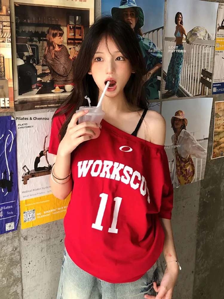 

Американская футболка Sle Spicy Girl Red One oulder ort Sve, женская летняя футболка с буквенным принтом, повседневный свободный топ для похудения