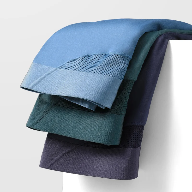 

5PCS Men's seamless, comfortable and antibacterial boxer underpants. They are breathable for sports, with a cool feeling, and ar