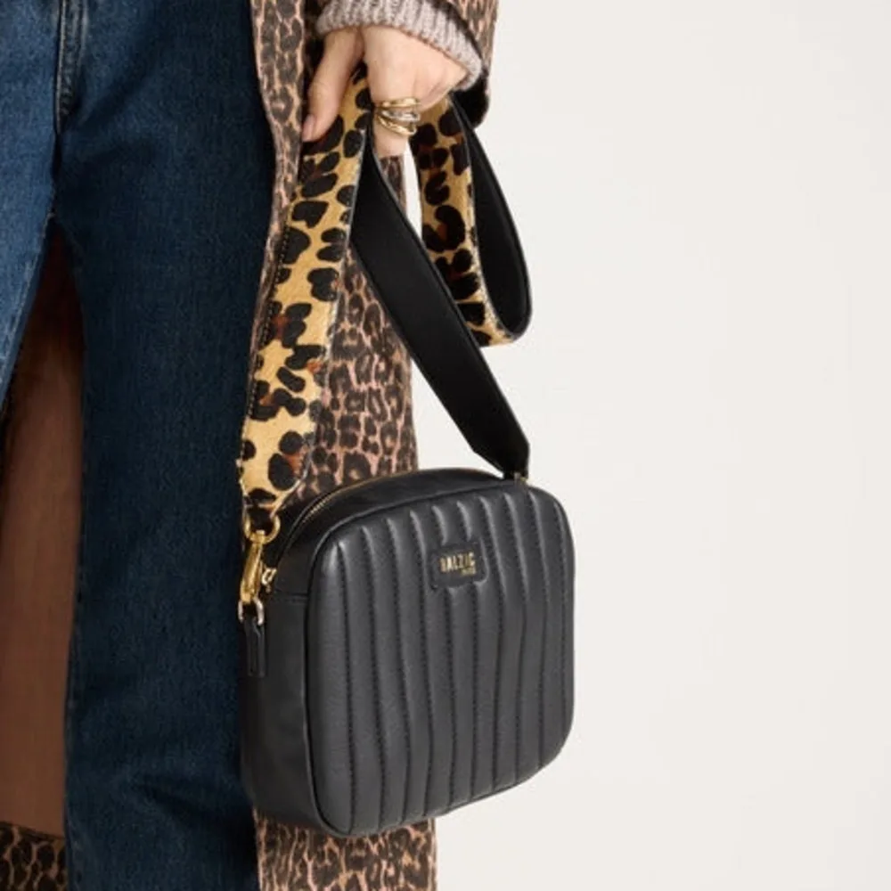 Thumbnail 4 - #77 Evening Party Bags Comparison Guide