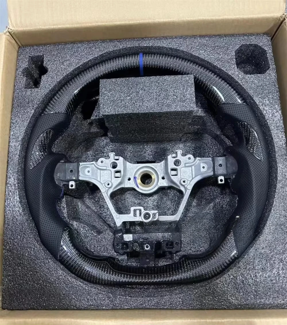 For New Hiace 300 2013-2021 Steering wheel modification high temperature resistance anti slip breathable odorlessand comfortable