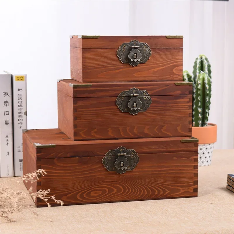 Multifunctional Wooden Storage Box Retro Flip Cover with Lock Sundries Organizer Desktop Jewelry Gift Packaging Box