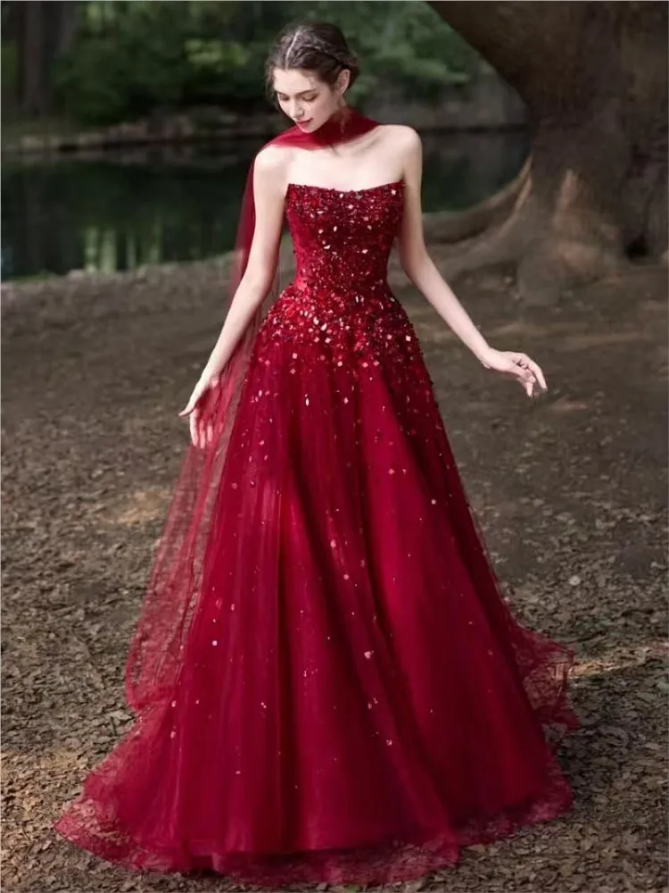 New red strapless sequined toasting light luxury dress