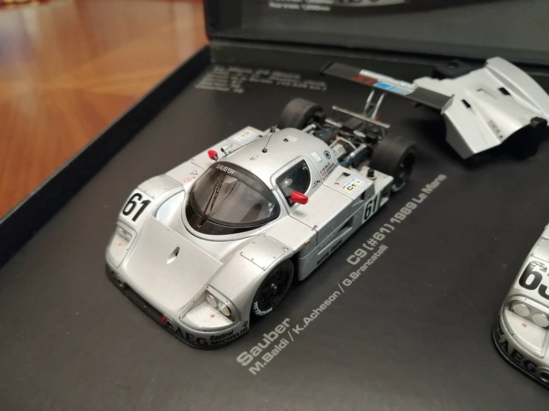 Zestaw trzech samochodów HPI 1:43 C9 # 61 # 62 # 63 1989 Symulacja LeMans Edycja limitowana Żywica Metal Statyczny model samochodu Zabawka Prezent