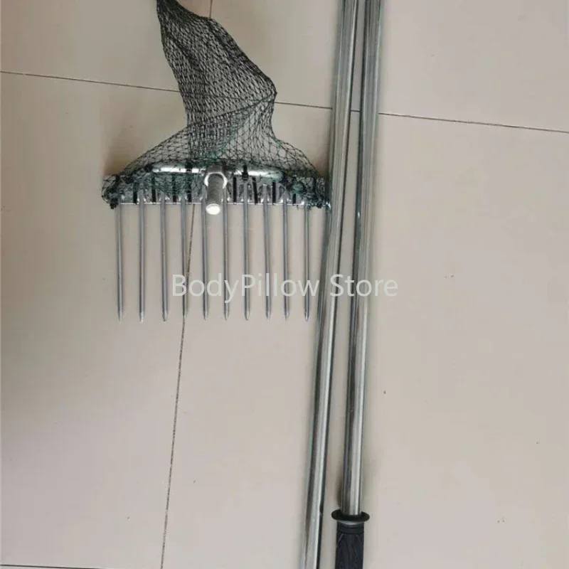 

Rush To The Sea Catch Clams Sweep Nets With Rakes Scoop Shells Build Water Plants Use Tools Dig Clams Field Snails