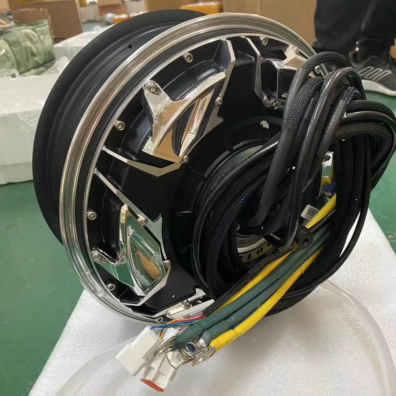 NEW Racing QS 268 3.5 x 12inch 25kw 90H 72v Electric Wheel Hub Motor for E-scooter