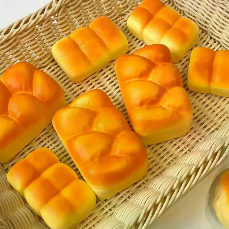 Slow-rising Abdominal Muscles Bread-shaped PU Toy Realistic Design For Stress Relief Kids Play Party Favors