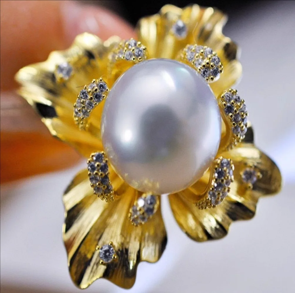 2024 New Japanese Pearl Pendant AAAA11-12mm 12-13mm Flower Round Pearl Pendant Fashionable 925s 18inch