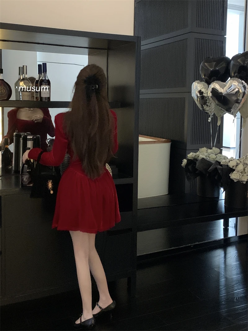 Abito in velluto donna colletto quadrato autunno Fashion Party Solid Tender stile coreano tempera attraente Ulzzang abiti a maniche lunghe