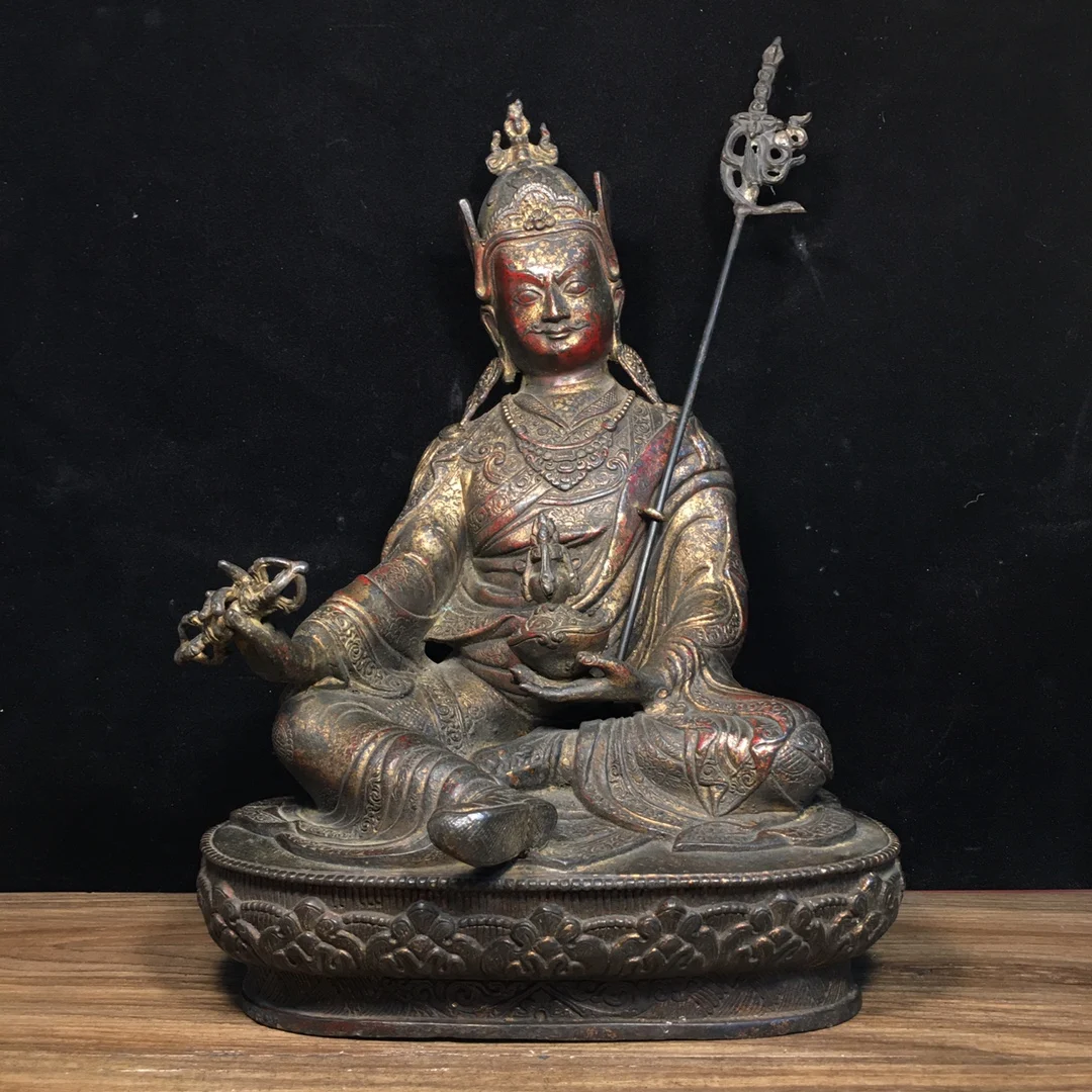 Pure copper Padmasambhava Guru Rinpoche Buddha statue 22 cm long, 17 centimeters wide, and 31 cm high