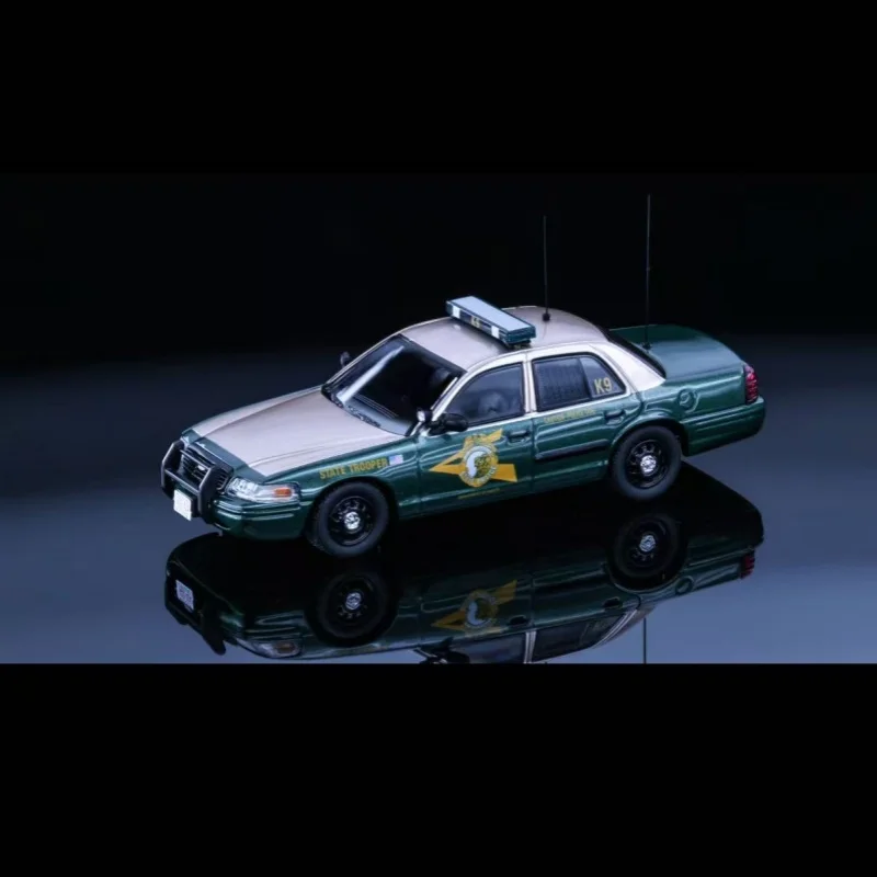 

Rollin 1/64 NHSP New Hampshire Police & RISP Rhode Island State K-9 CV Victoria Crown Alloy Model * In Stock