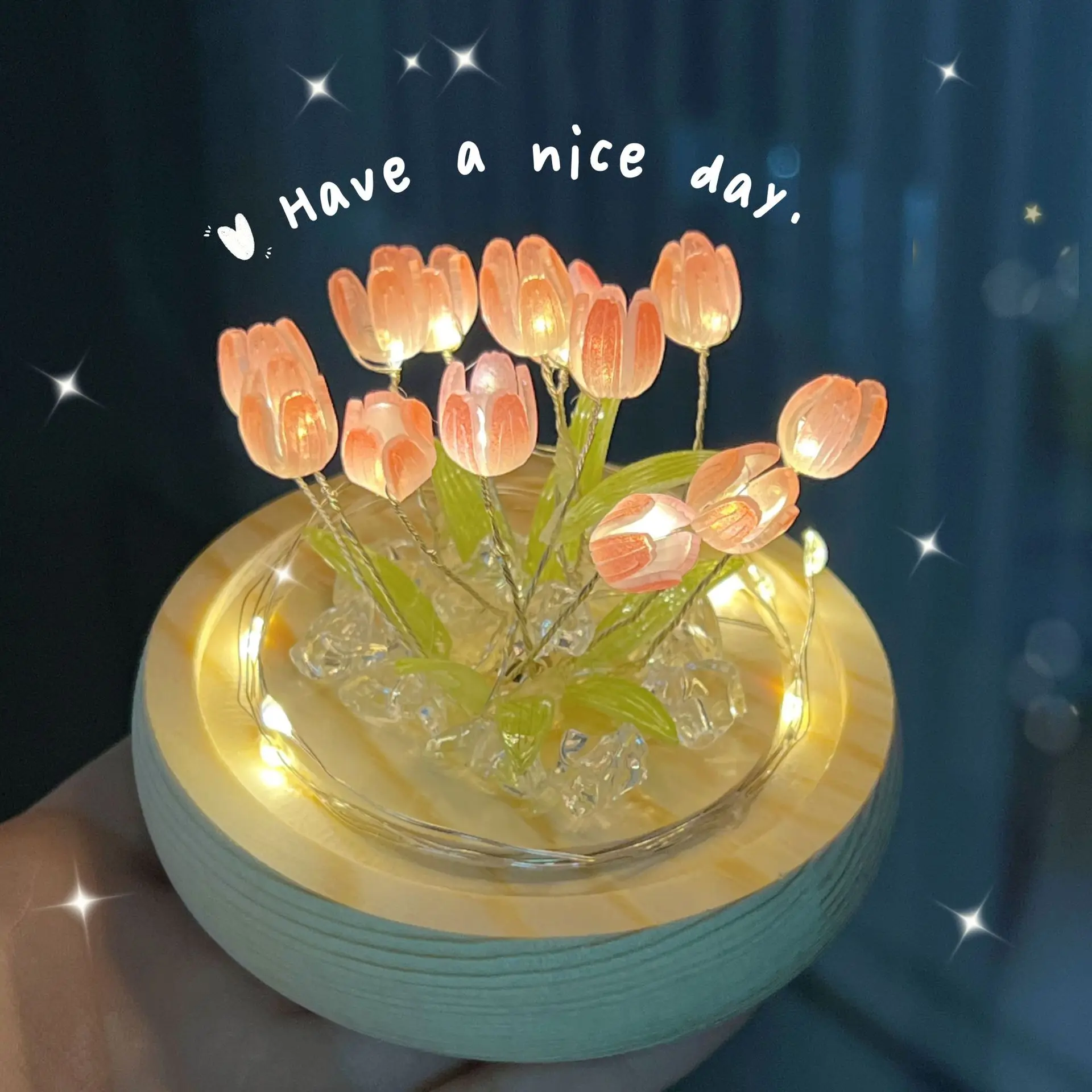 Handmade Tulip Night Light ความร้อนฟิล์ม DIY วัสดุข้างเตียงเครื่องประดับการตกแต่งบ้านประณีตสำหรับแม่ Gitlfriend