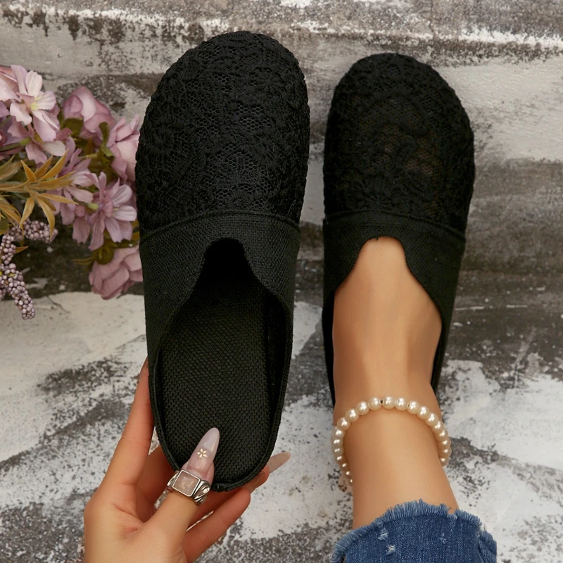 Fashionable Hot Selling Sexy Breathable Flat Slippers Women Summer New Round Toe Elegant Comfortable Black Casual Women Shoes