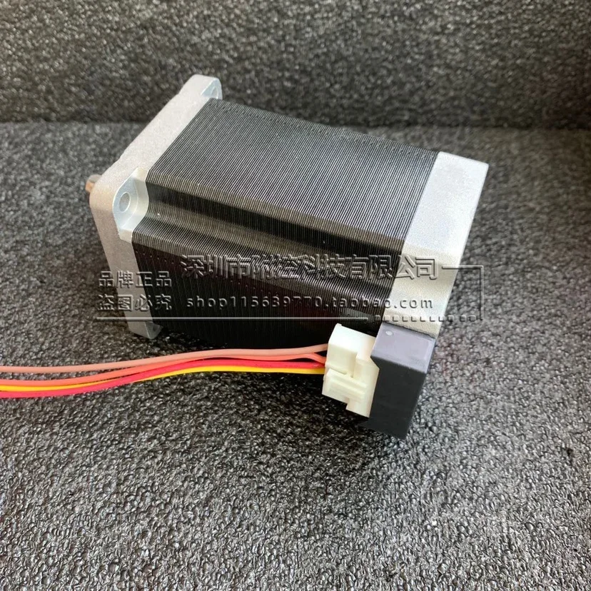 Shinano stepper motor Japan Shinano Shinano stepper motor Y09-59D3-5001 into the motor as shown