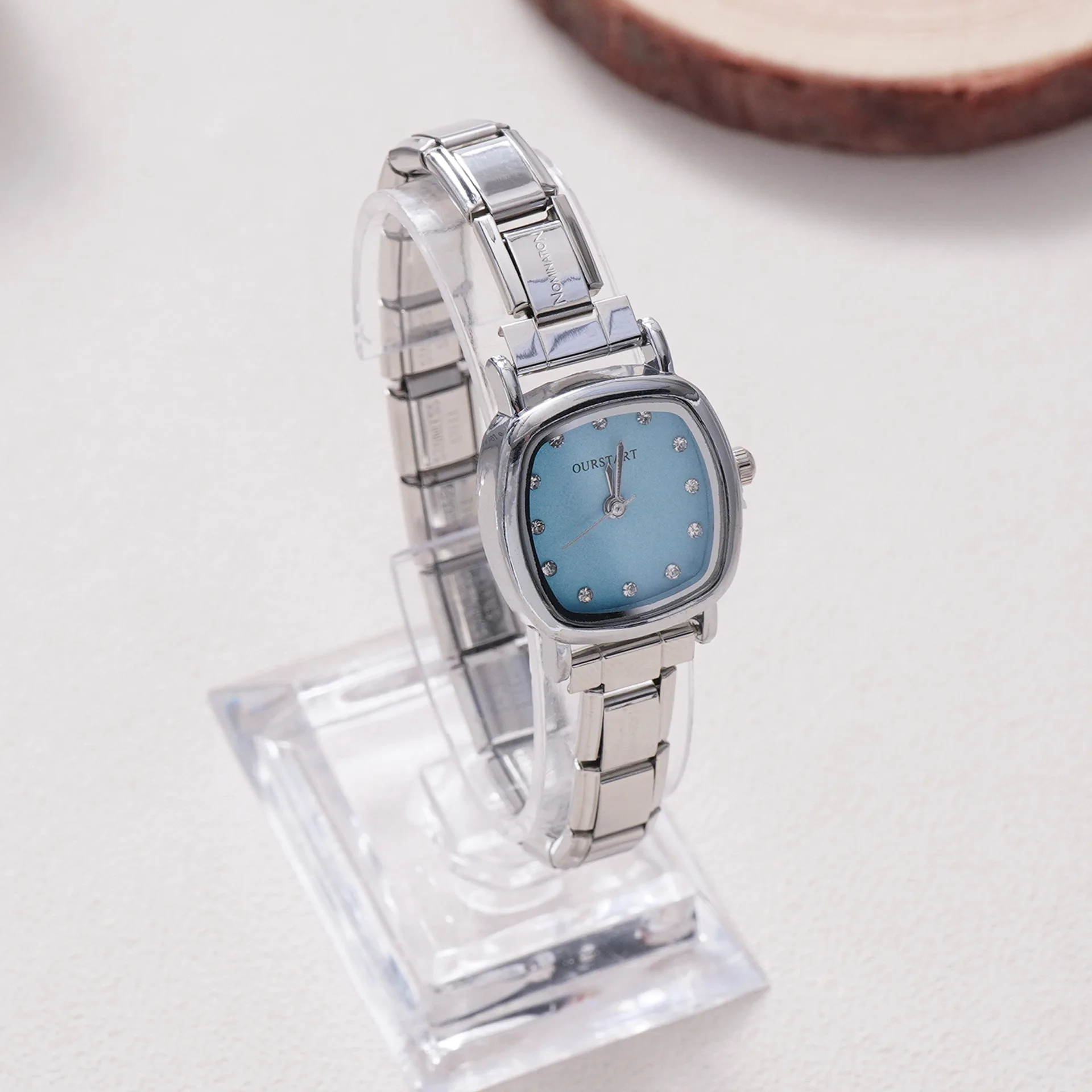 Square Case Women Quartz Watch Solid Color Dial Rhinestone Decor Silver Stainless Steel Band Ladies Wrist Watch Daily Wear Gift