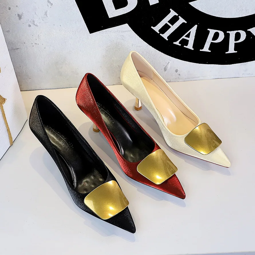 

Туфли-лодочки BIGTREE на высоком каблуке 6,5 см, металлический декор, для выпускного вечера, женские, модные, шикарные, винно-красные, черные