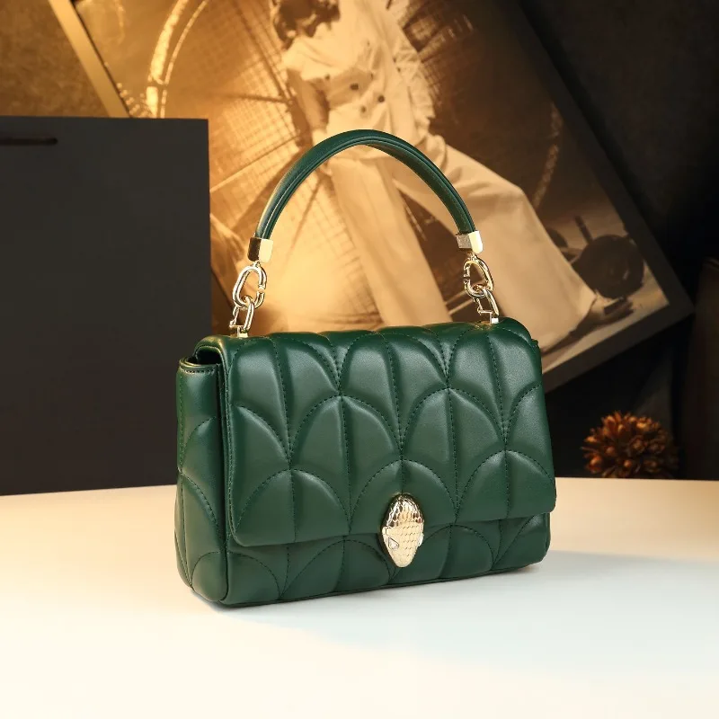 

2025 new product handbag simple and fashionable shoulder bag diamond messenger bag bag