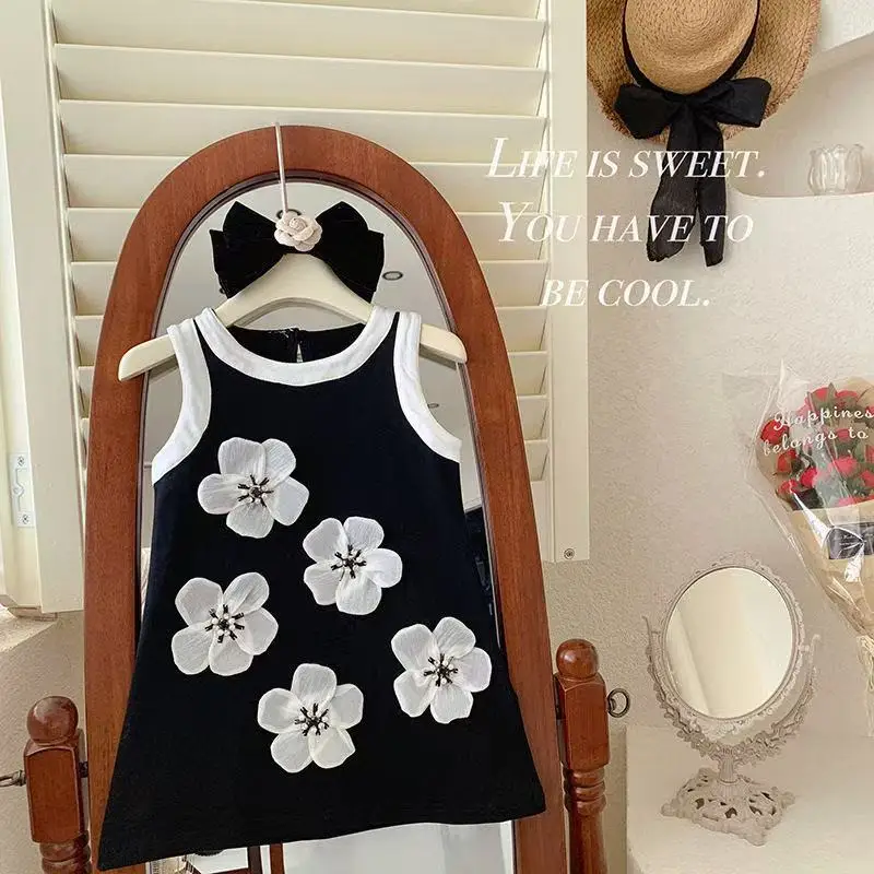 

Girl's Sleeveless Black Princess Dress Summer Hepburn Style Vest Flower Children's Dress