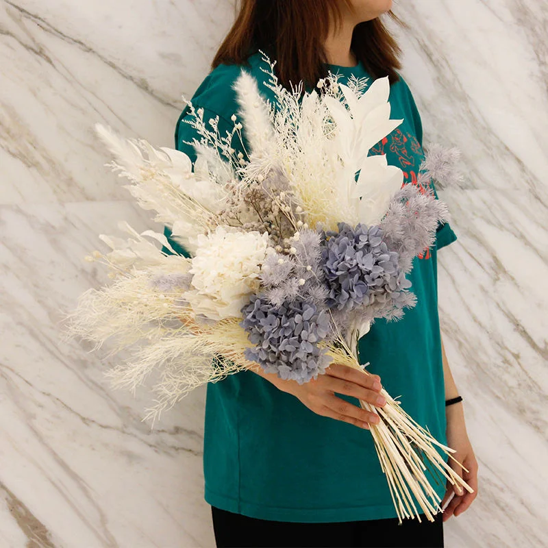 Natural Boho Pampas Grass Bridesmaid Bouquet for WeddingBride,Tossing Bouquet Ceremony Anniversary DIY Dried Flowers Decorations