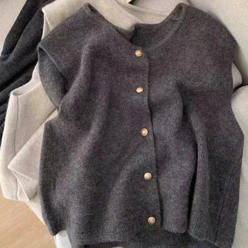 

Wool Sweater Women, Round Neck,% Wool, Sleeveless Vest, Cardigan, Small Gold Button Design, Vest Autumn An