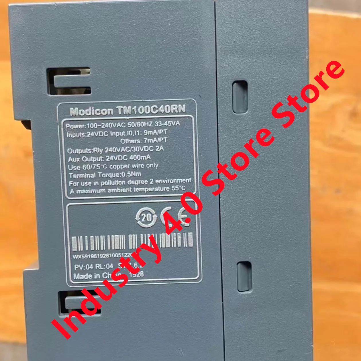 TM100C32RN TM100C40RN nuovo originale