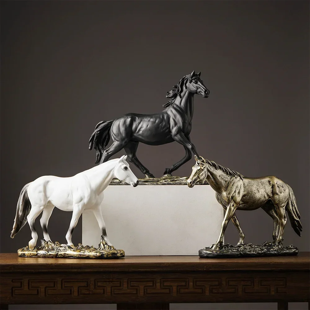 

European Horse Sculpture Model Home Office Horse Statue Crafts Ornaments Animal Modern bookshelf Art Decoration Opened Gifts