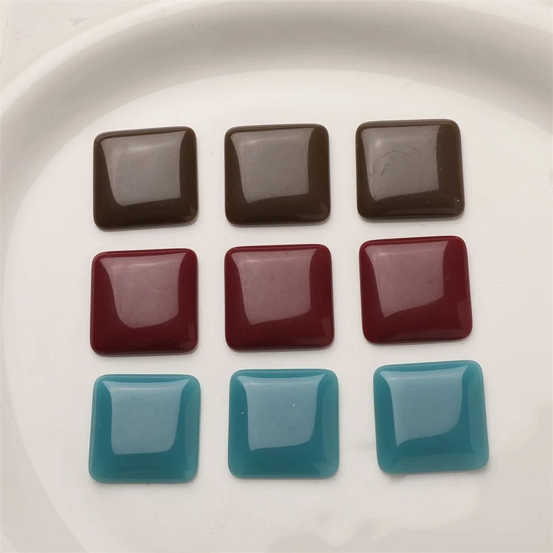 

Оптовая продажа, 50 шт./лот, цветной принт, 26 мм, геометрическая квадратная форма, смоляные бусины-кабошоны, ювелирные изделия своими руками, аксессуары для волос для одежды