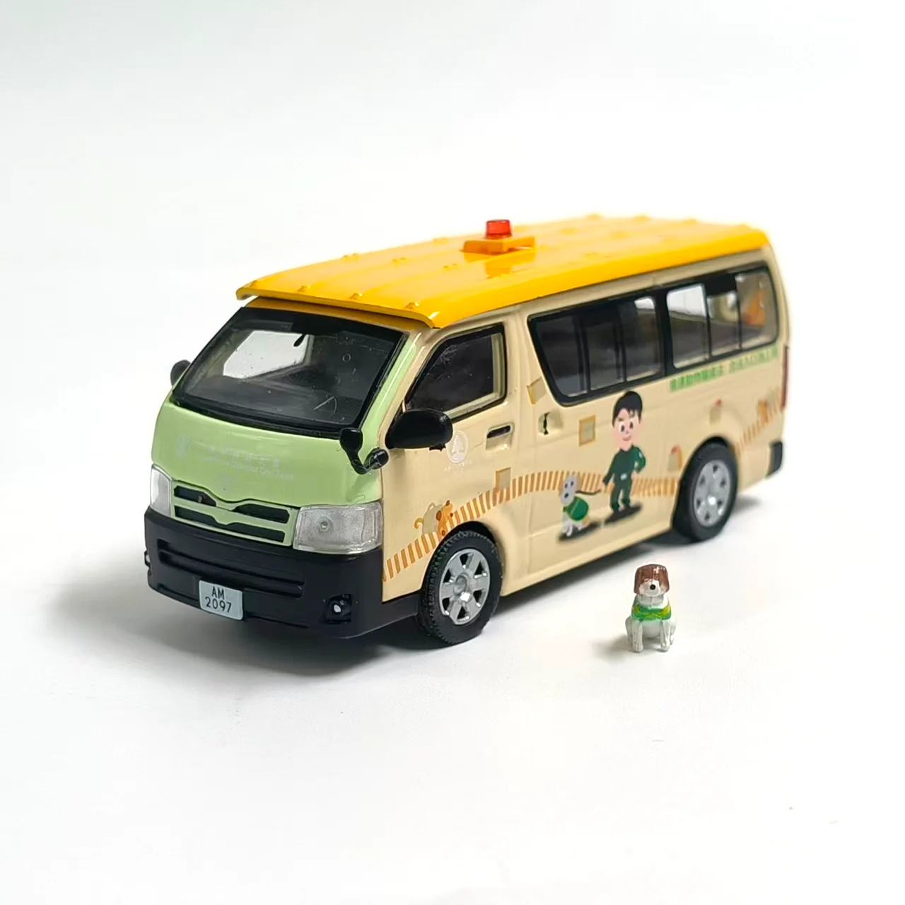 Diecast Era 1:64 Scale CAR Toyota Hiace AFCD Alloy Car Model