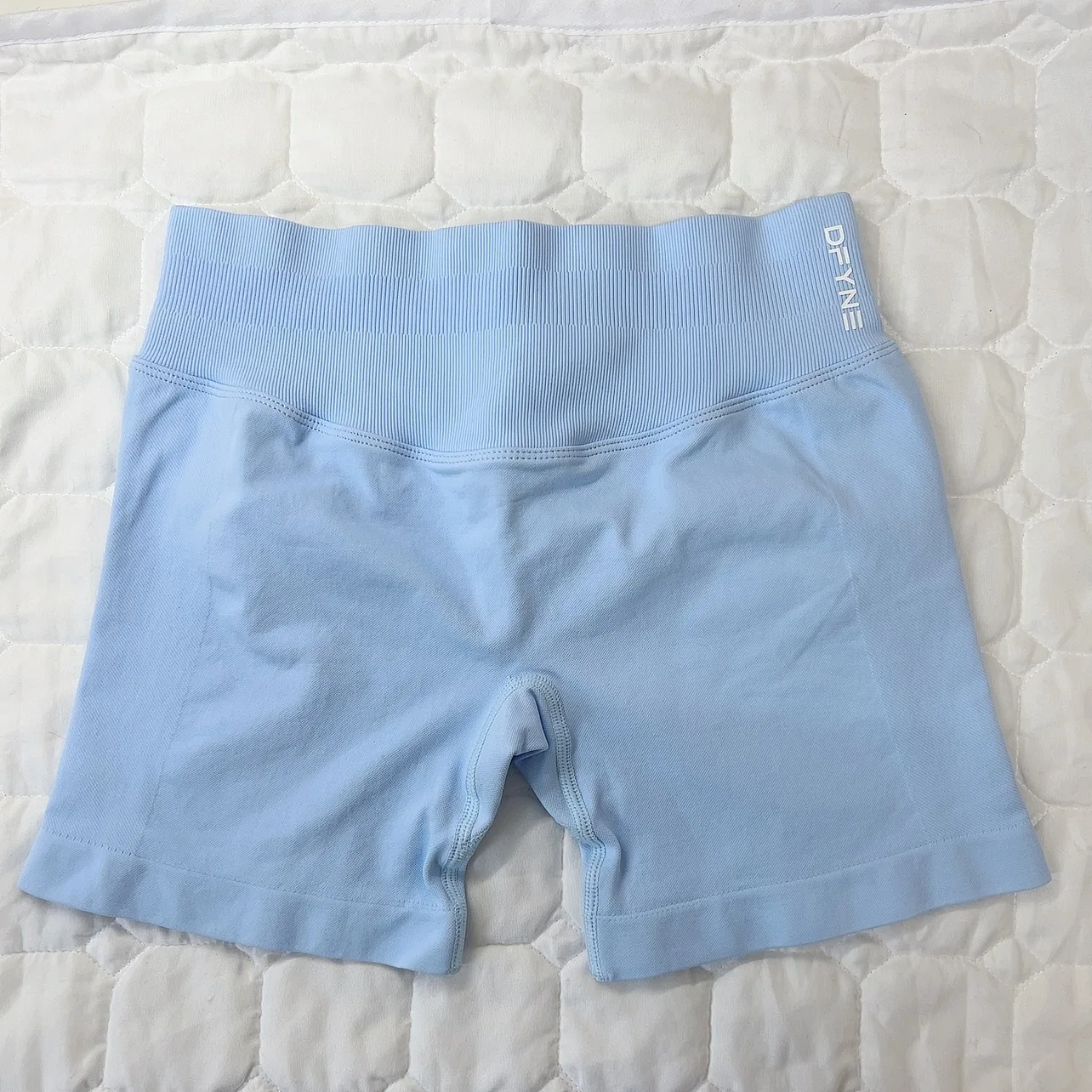 DF Impact Shorts with logo Women Scrunch Bum Gym Shorts Seamless Yoga Shorts Workout Biker Short Stretch Fitness Short image 3