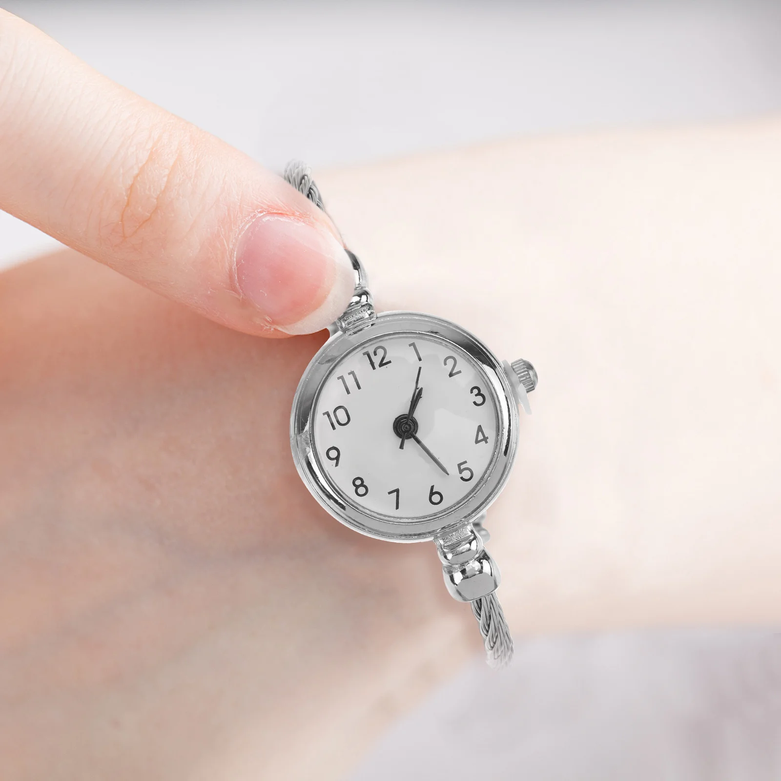 

Women Quartz Fashion Wrist Watch White Bracelet Dress Digital Watch Elegant Charming Gift for Valentine Christmas New Year