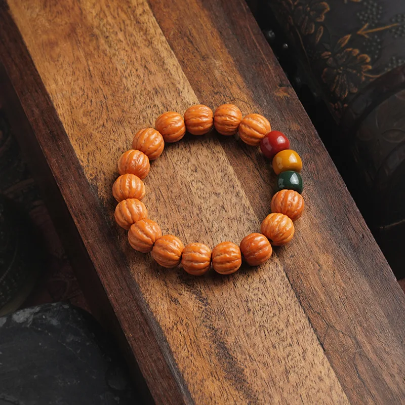 Jingbaleng Walnut Monkey Bracelet Men and Women Crafts Accessories Alashan Agate Traffic Light Hand Toy Finger