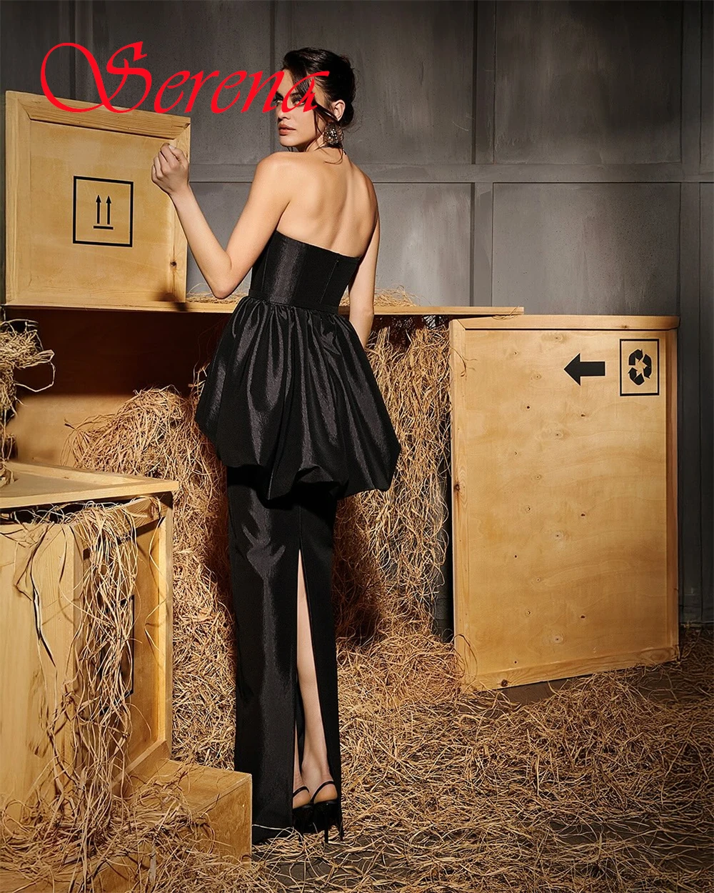Customized Delicate Black Satin Evening Dress Exquisite Strapless Sleeveless Homecoming Dress Classic Zipper Back Party Dress