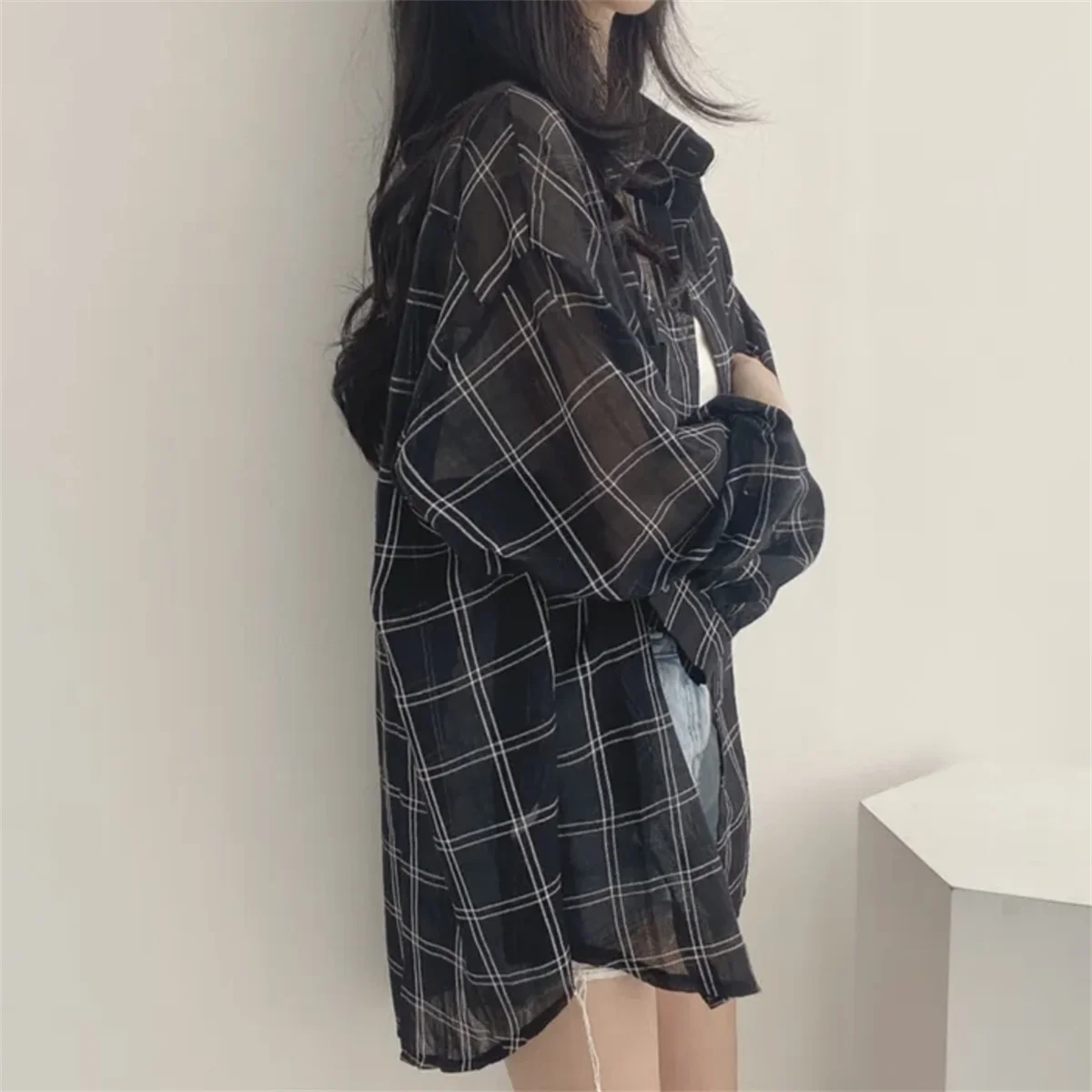 세련된 여름 레저 격자 무늬 긴 소매 태양 보호 코트 빈티지 여성의 느슨한 맞는 캐주얼 얇은 카디건 한국 스타일 복장