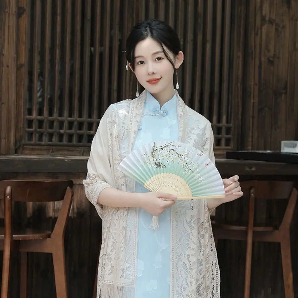 Vintage Elegant ผู้หญิงผ้าคลุมไหล่ดอกไม้ Hollow พู่ผ้าพันคอบางเย็บปักถักร้อย Fringes Wraps ฤดูใบไม้ผลิฤดูร้อน