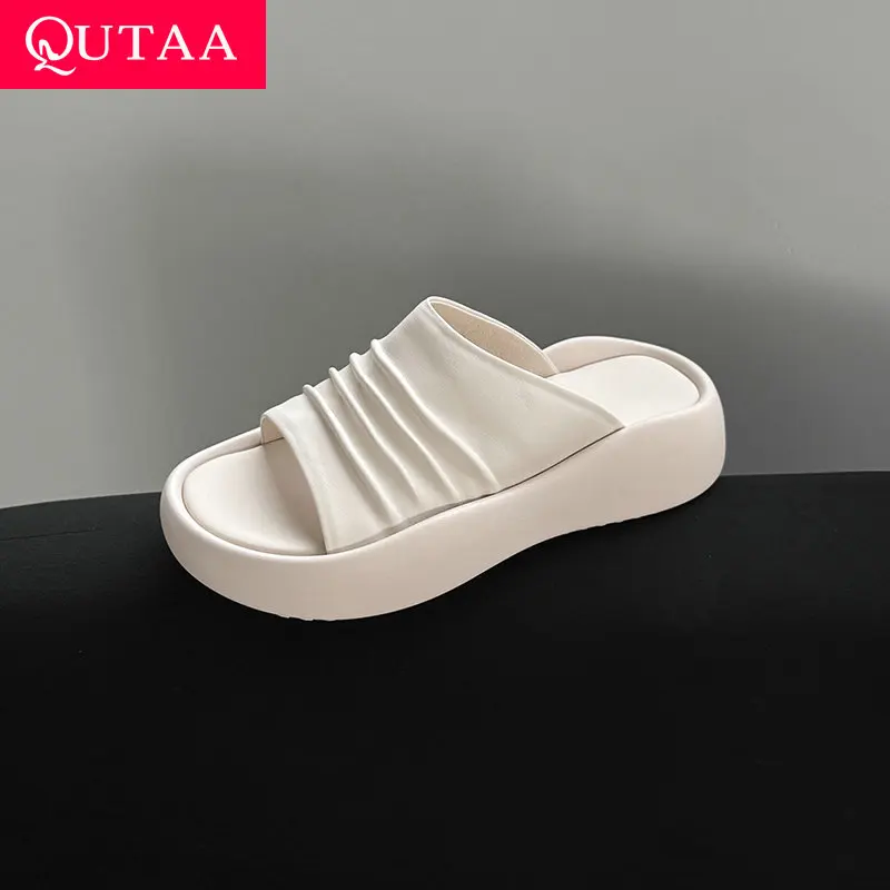 

QUTAA 2025 модные женские сандалии, обувь из овчины на плоской подошве, женские летние повседневные тапочки с открытым носком, модельная обувь, размер 34-39