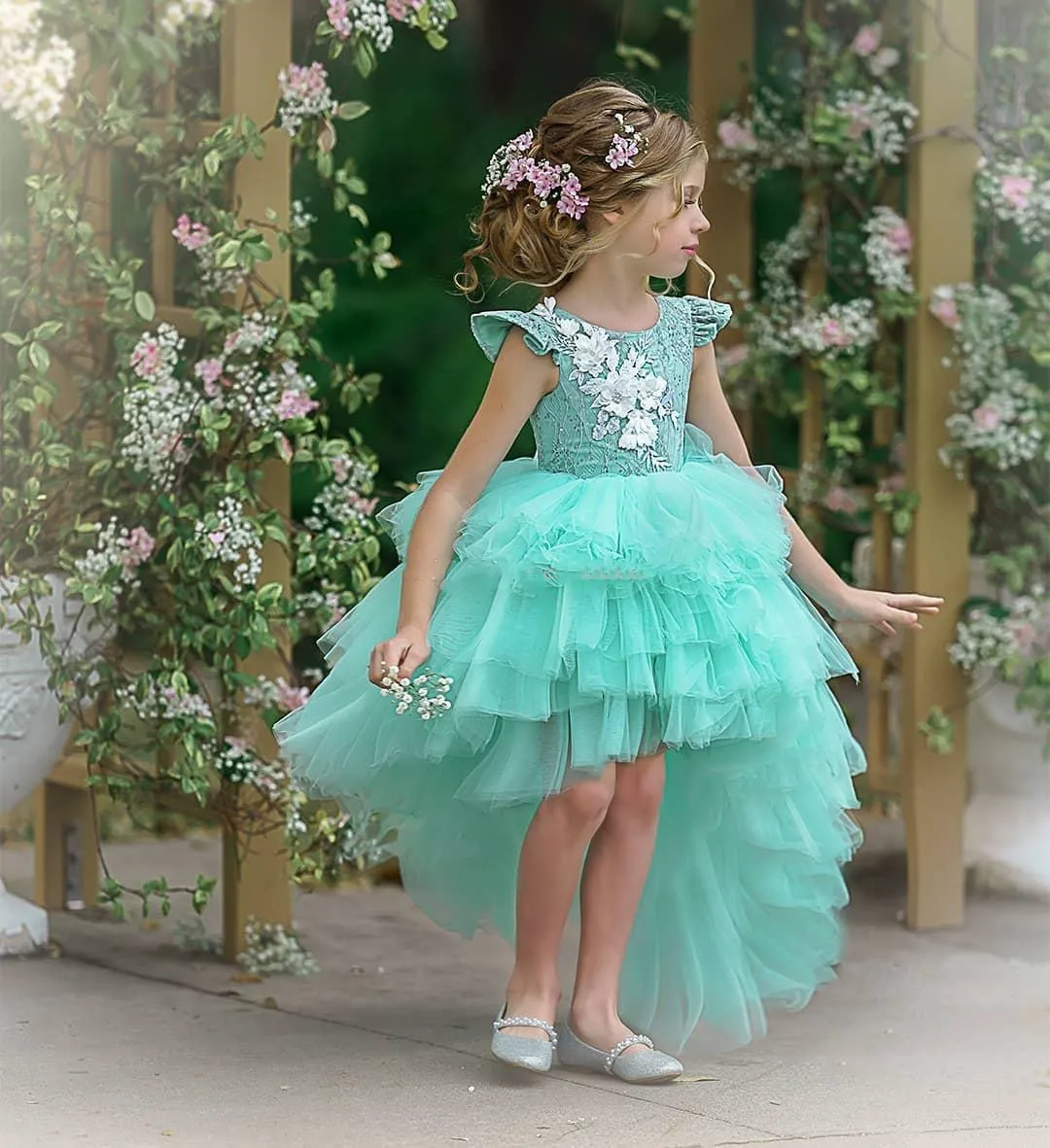 

Sleeveless Tulle Lace Decal Layered Princess Flower Girl Dresses Wedding Party Ball First Communion Dresses Birthday Present