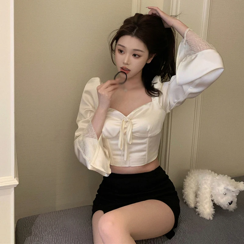 Spring Women\'s Blouse Korean Version Square Neck Solid Colour Slim Sexy Temperament Expose Navel Trumpet Sleeves Blouse