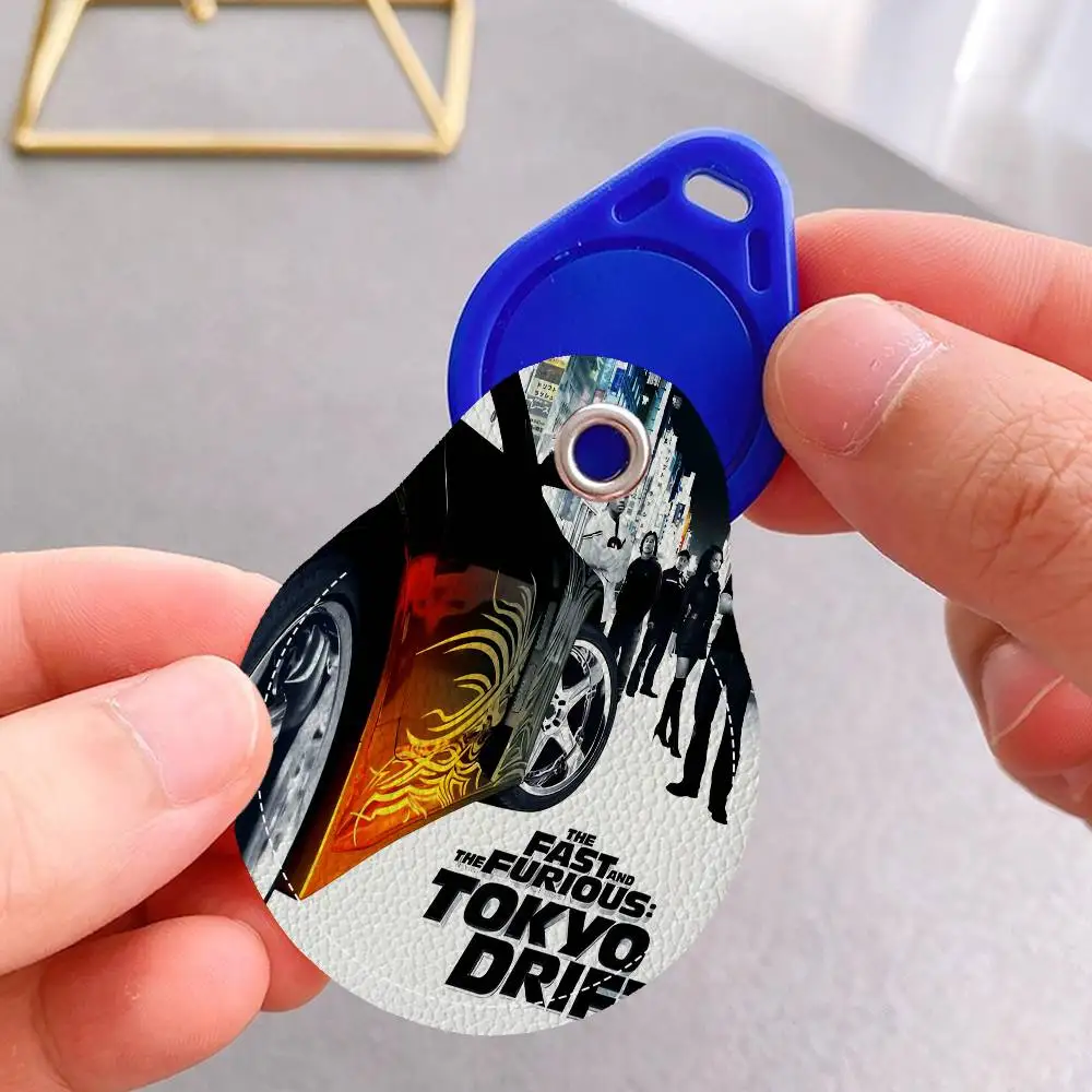 Fast And Furious Classic Vintage Keyring Leather Access Card Holder Keychain Community Water Drop Proximity Card Protective