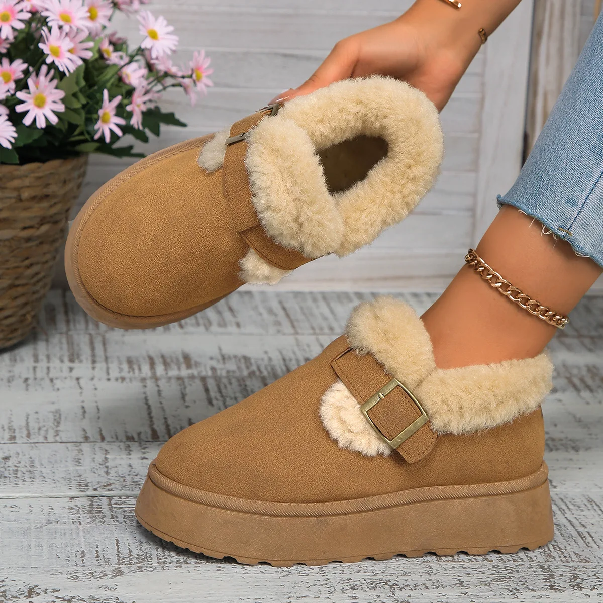 

Korean version of muffin thick sole woolen shoes women 2024 winter new wear round head warm plus cashmere fashion casual cotton