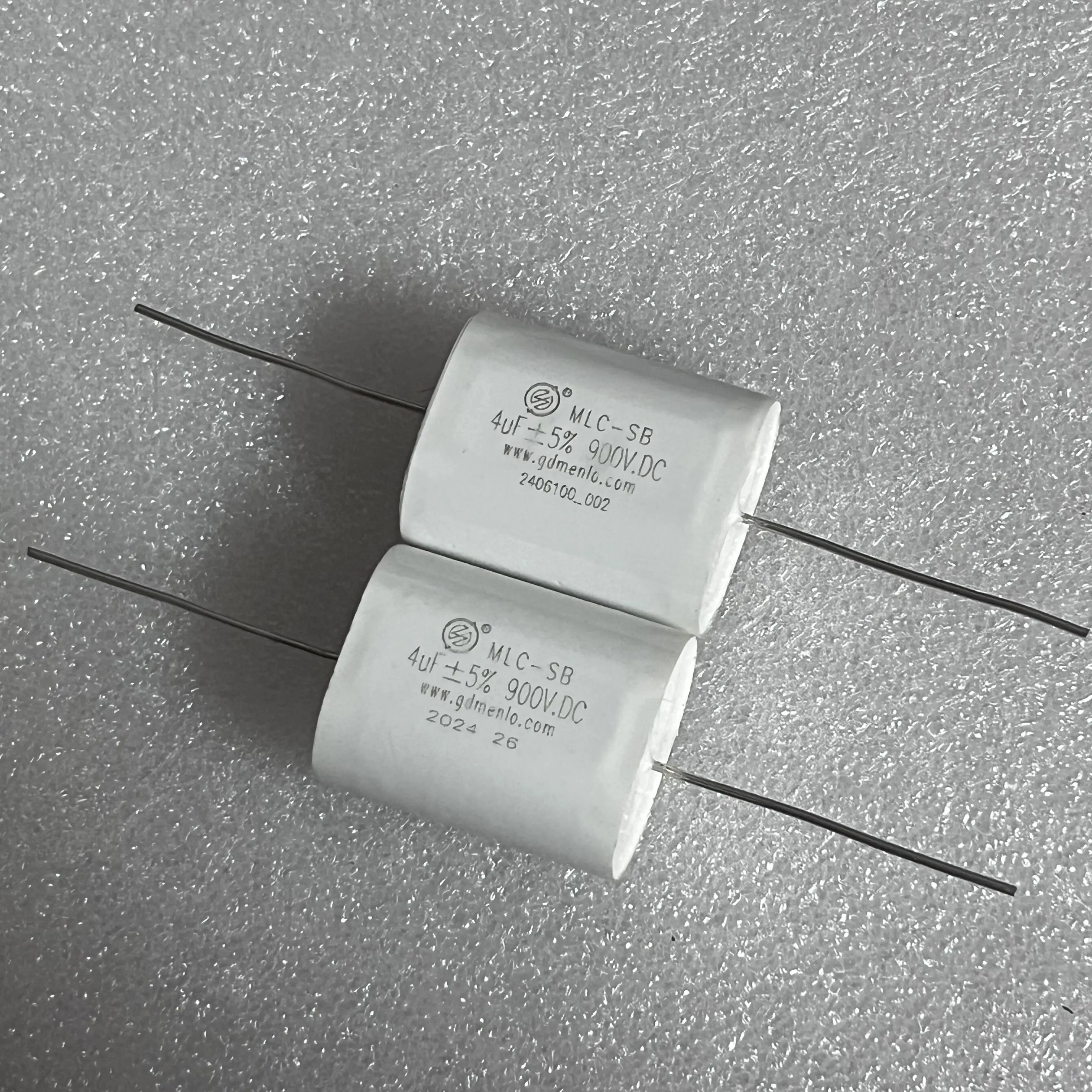 

10PCS/Brand new MLC-SB type 4UF 900V DC thick copper pin IGBT non-inductive absorption capacitor