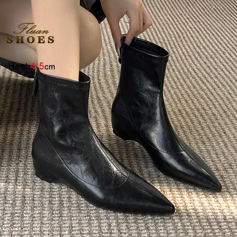 新型ポインテッドトゥショートブーツ 4.5cmミドルヒール レディースアンクルブーツ 秋 フレンチスタイル レディースシューズ ブラック ファッションミドルブーツ